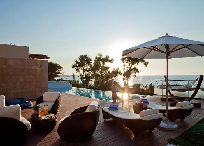 Elite By Rhodes Bay Hotel