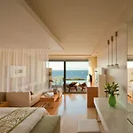 Elite By Rhodes Bay