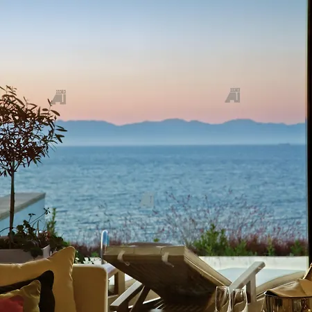 Отель Elite By Rhodes Bay