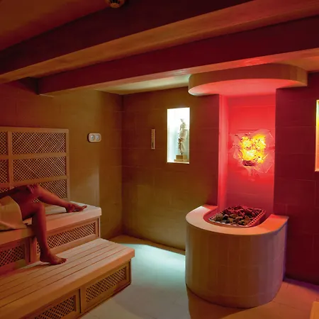 Отель Elite By Rhodes Bay 5*